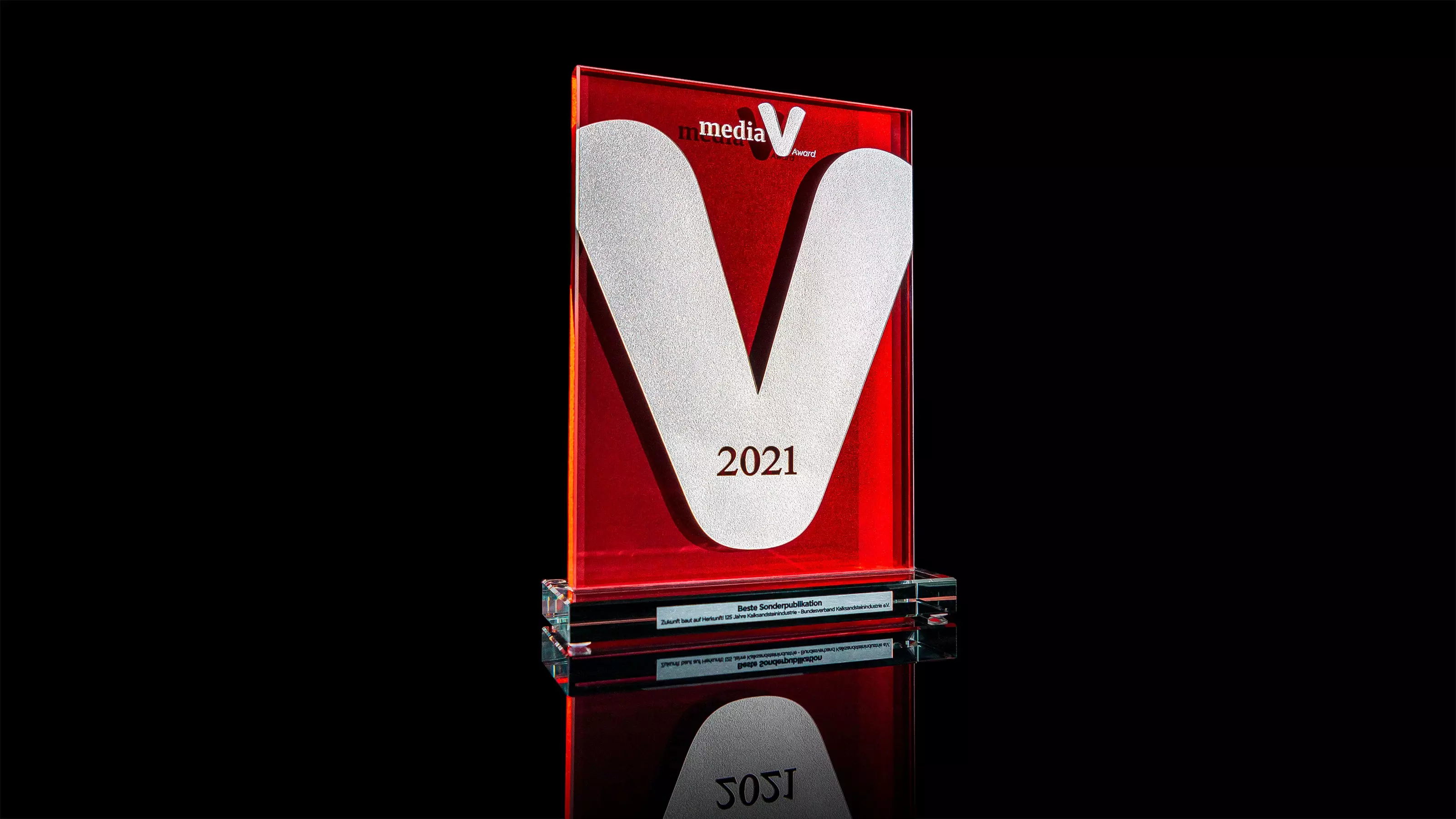 mediav_2021_news_1600x900@2x.jpg