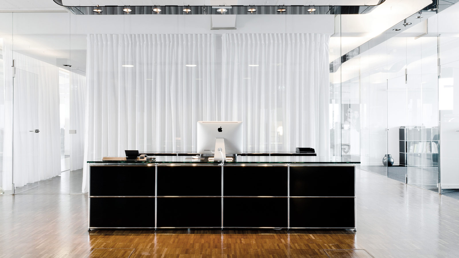 gingco_agentur_wa_office_mood_01_1600x900.jpg